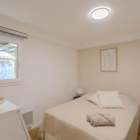 Renove 3 Avec Parking A Lejlighed